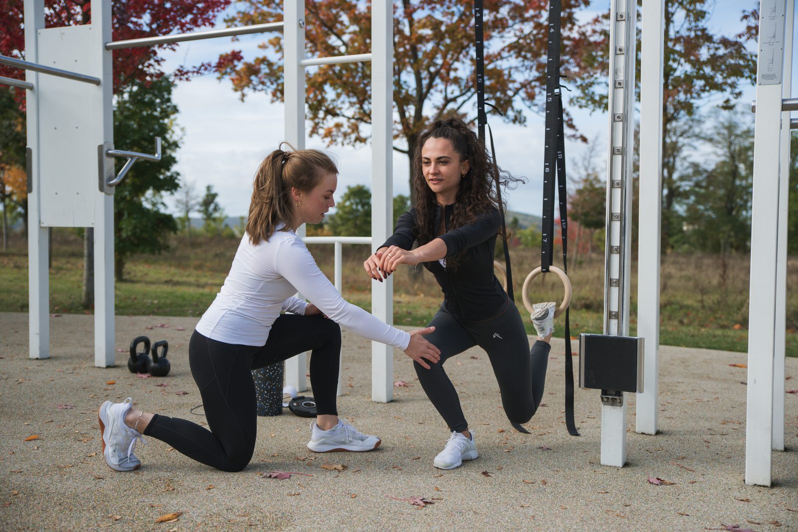 Laura Wolf beim Personal Training in München – 1:1 Coaching im Outdoor-Gym